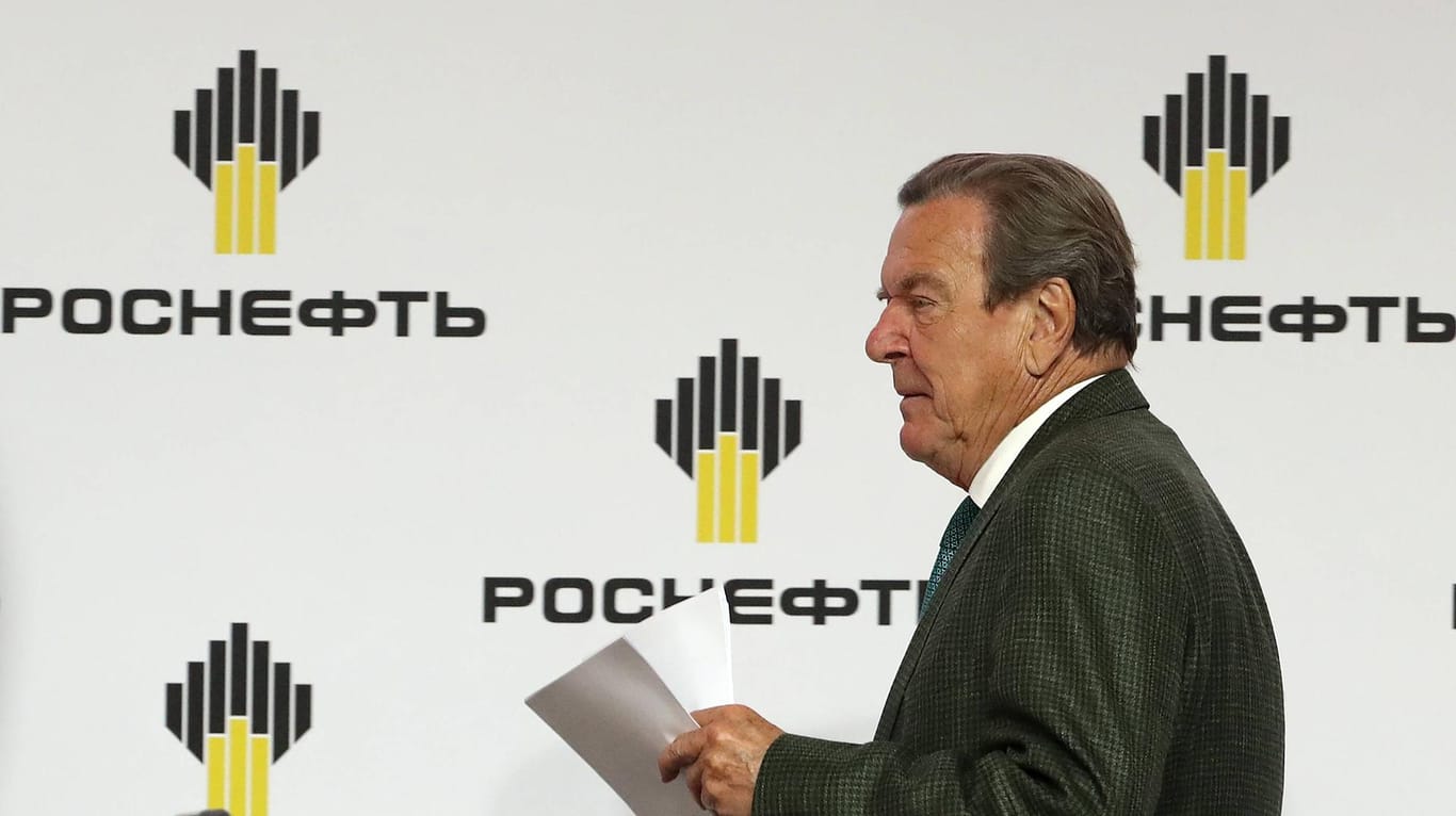 Gerhard Schröder: Der frühere Bundeskanzler gilt als langjähriger Freund Putins.