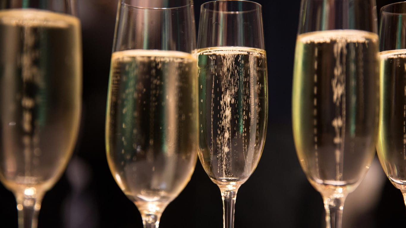 Champagner: Behörden warnen vor dem Konsum einer bestimmten Marke.