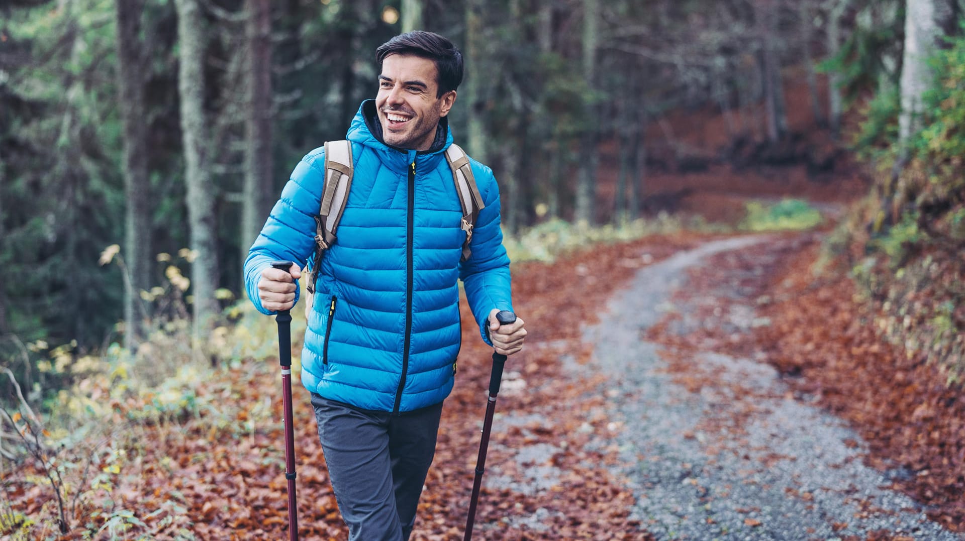 Herrenjacken im Sale: Entdecken Sie Markenmodelle von Jack Wolfskin, Esprit und Co. zu Spitzenpreisen.