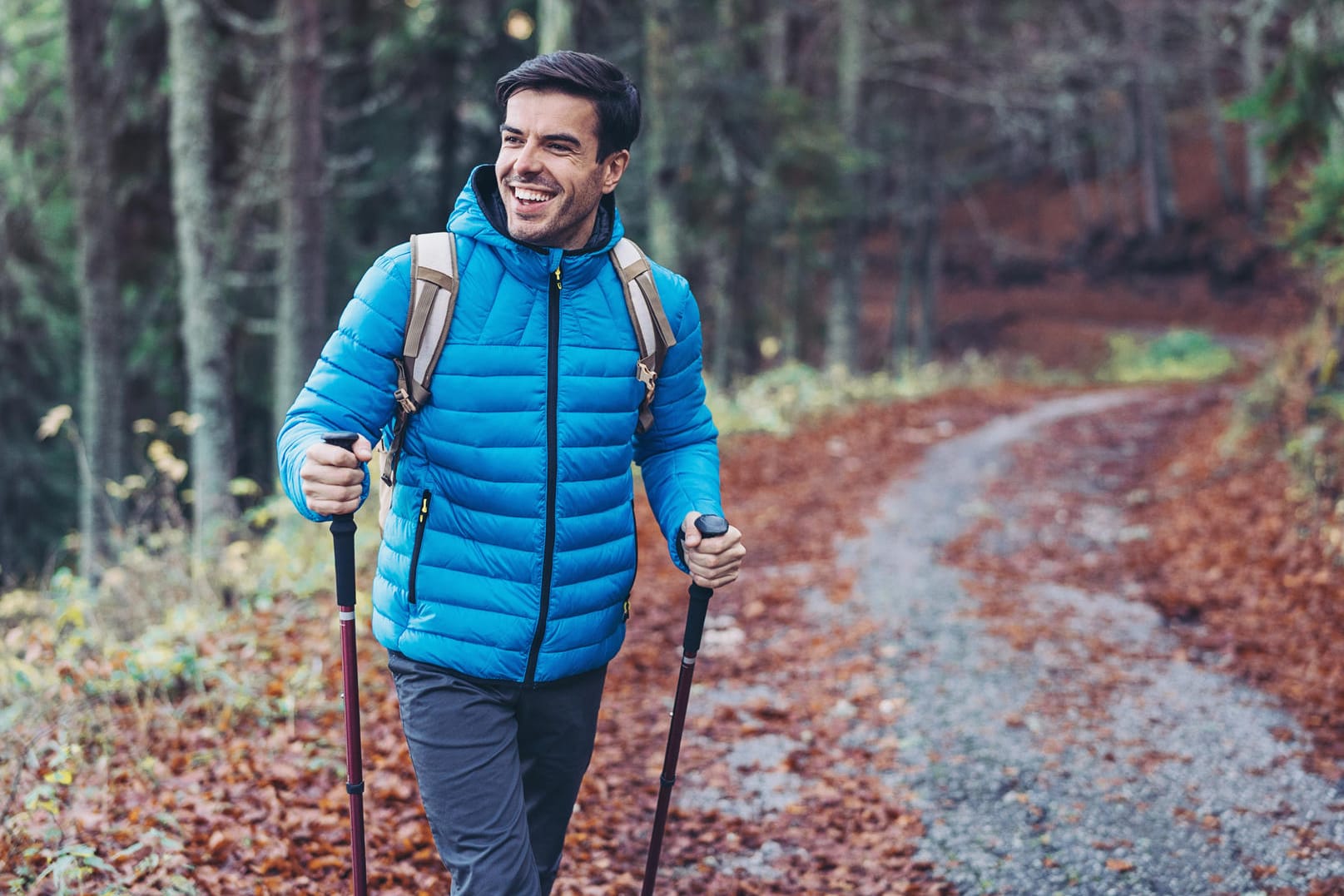 Herrenjacken im Sale: Entdecken Sie Markenmodelle von Jack Wolfskin, Esprit und Co. zu Spitzenpreisen.