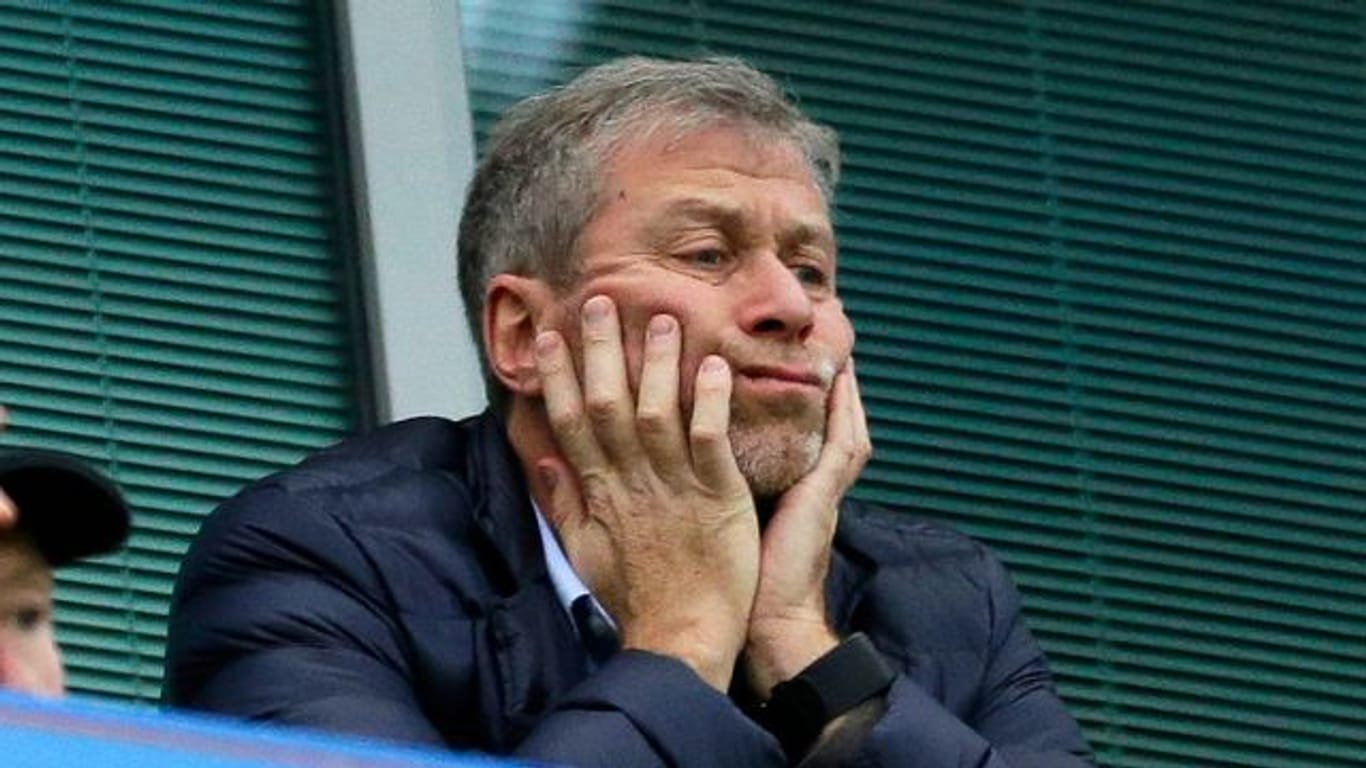 Roman Abramowitsch hat die Verwaltung beim FC Chelsea abgegeben.