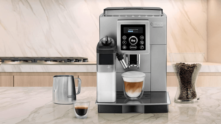 Der De'Longhi-Kaffeevollautomat ECAM 23.460.SB ist heute bei Amazon radikal reduziert.