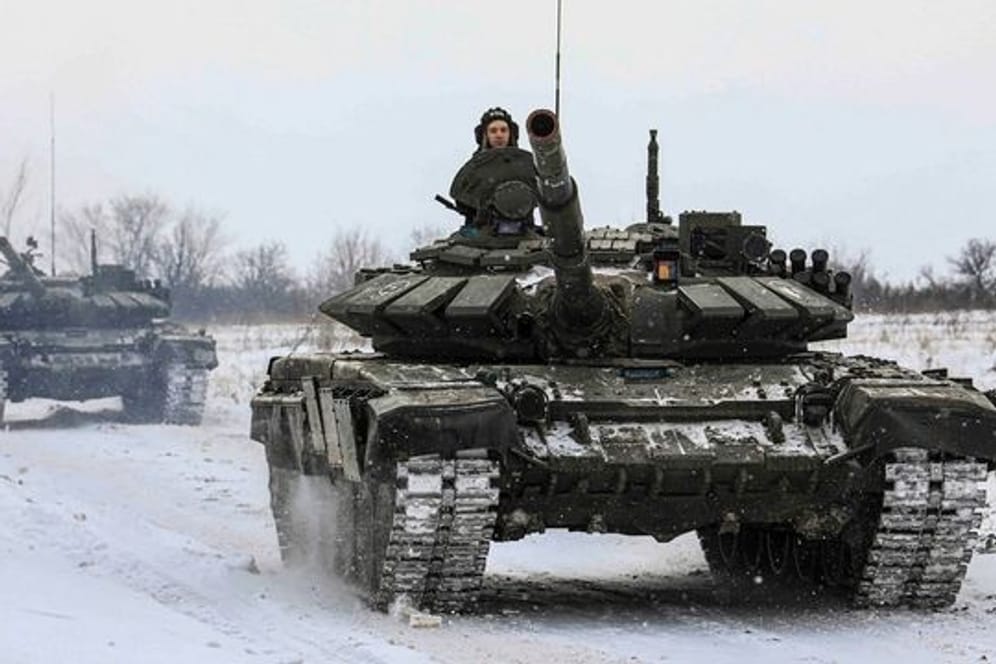 Bereits vor der Invasion in der Ukraine hatte Russland in Grenznähe Militärübungen durchgeführt - und wohl als Drohkulisse Fotos davon verbreiten lassen.