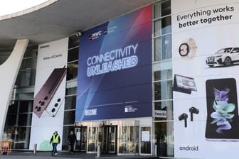 Eingang der Mobilfunk-Messe "Mobile World Congress" in Barcelona.