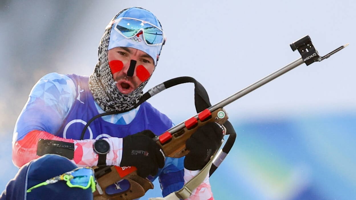 Alexander Loginov: Er ist ein russischer Biathlet.
