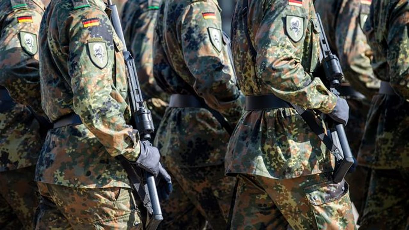 Die Bundeswehr hat viele Baustellen.