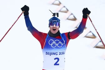 Der viermalige Peking-Olympiasieger Johannes Thingnes Bö beendet vorzeitig die Biathlon-Saison.