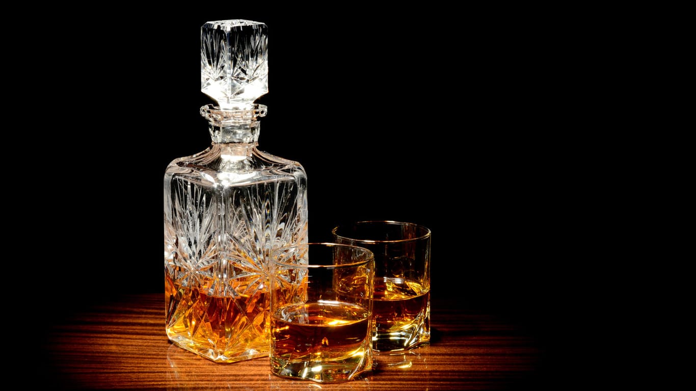 Irischer Whiskey hat eine lange Tradition und bietet vielfältige Geschmacksvarianten.