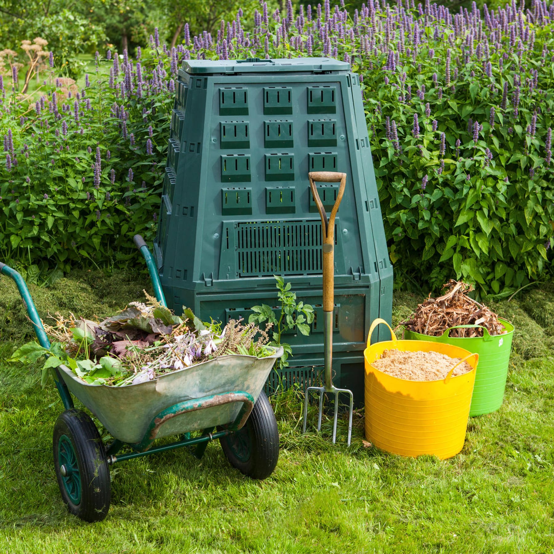 Komposter für den Garten: Vorteile und Nachteile