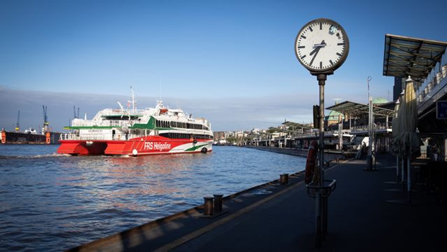 Helgoland-Katamaran "Halunder Jet" Startet In Neue Saison