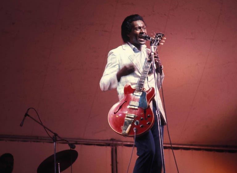 Chuck Berry: Der Schöpfer von "Johnny B Goode" oder "Roll Over Beethoven" zelebrierte Rock'n'Roll wie kein Zweiter.