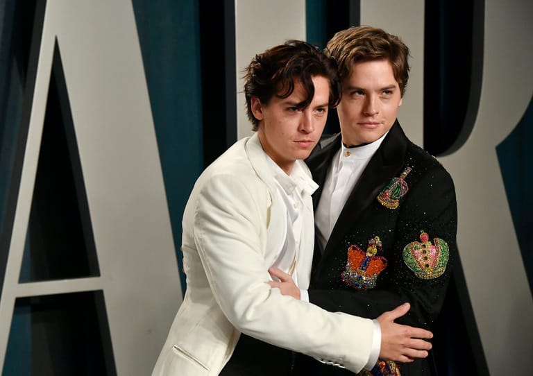 Cole und Dylan Sprouse: Die Schauspieler wurden durch die US-Serie "Hotel Zack & Cody" bekannt. Cole Sprouse erfreut sich unter anderem durch die Netflix-Serie "Riverdale" großer Beliebtheit.