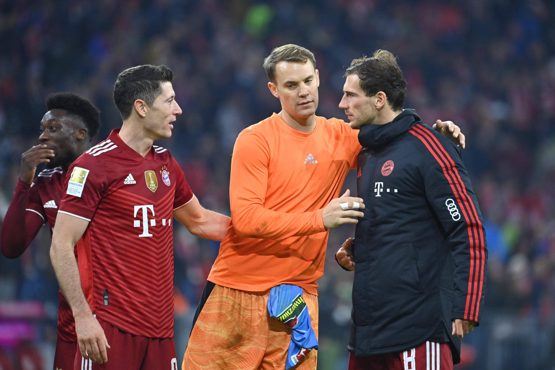 Drei Bayern-Spieler stehen nur noch bis kommenden Sommer unter Vertrag – darunter Nationalspieler Niklas Süle, der zu Borussia Dortmund wechselt. Andere Spieler dagegen sind noch knapp fünf Jahre an den Rekordmeister gebunden. t-online mit einer Übersicht zu den Verträgen aller Profis.