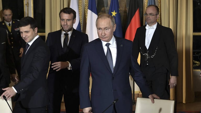 Dezember 2019, Paris: Selenskyj und Putin begegneten sich auf internationalem Parkett – und handelten damals im Normandie-Format den Waffenstillstand in der Ostukraine aus.