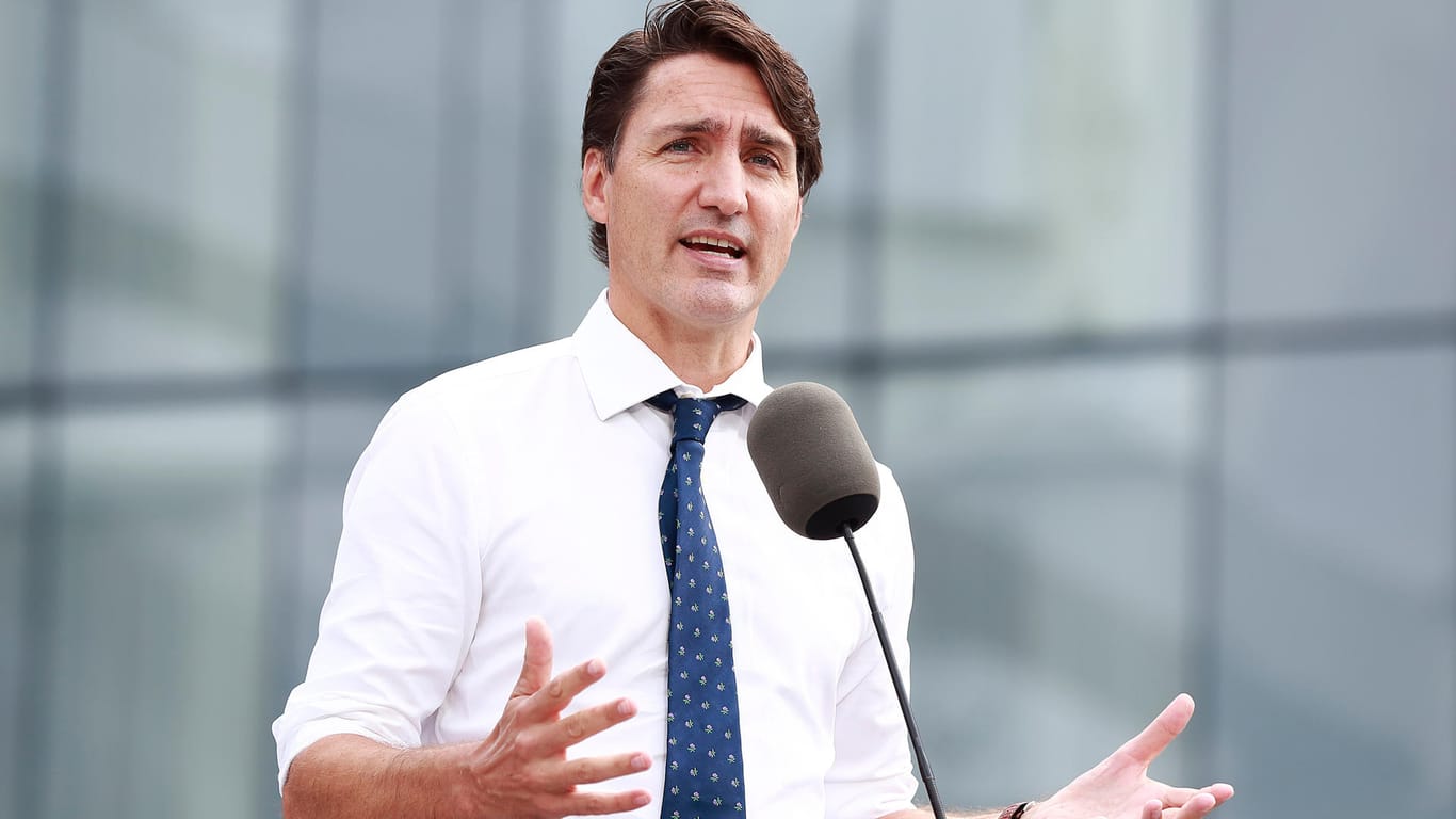 Kanadas Prime Minister Trudeau: Das Importverbot für russisches Öl sende ein starkes, politisches Zeichen, sagt der Staatsmann.