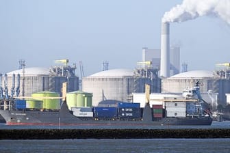LNG-Importterminal in Rotterdam