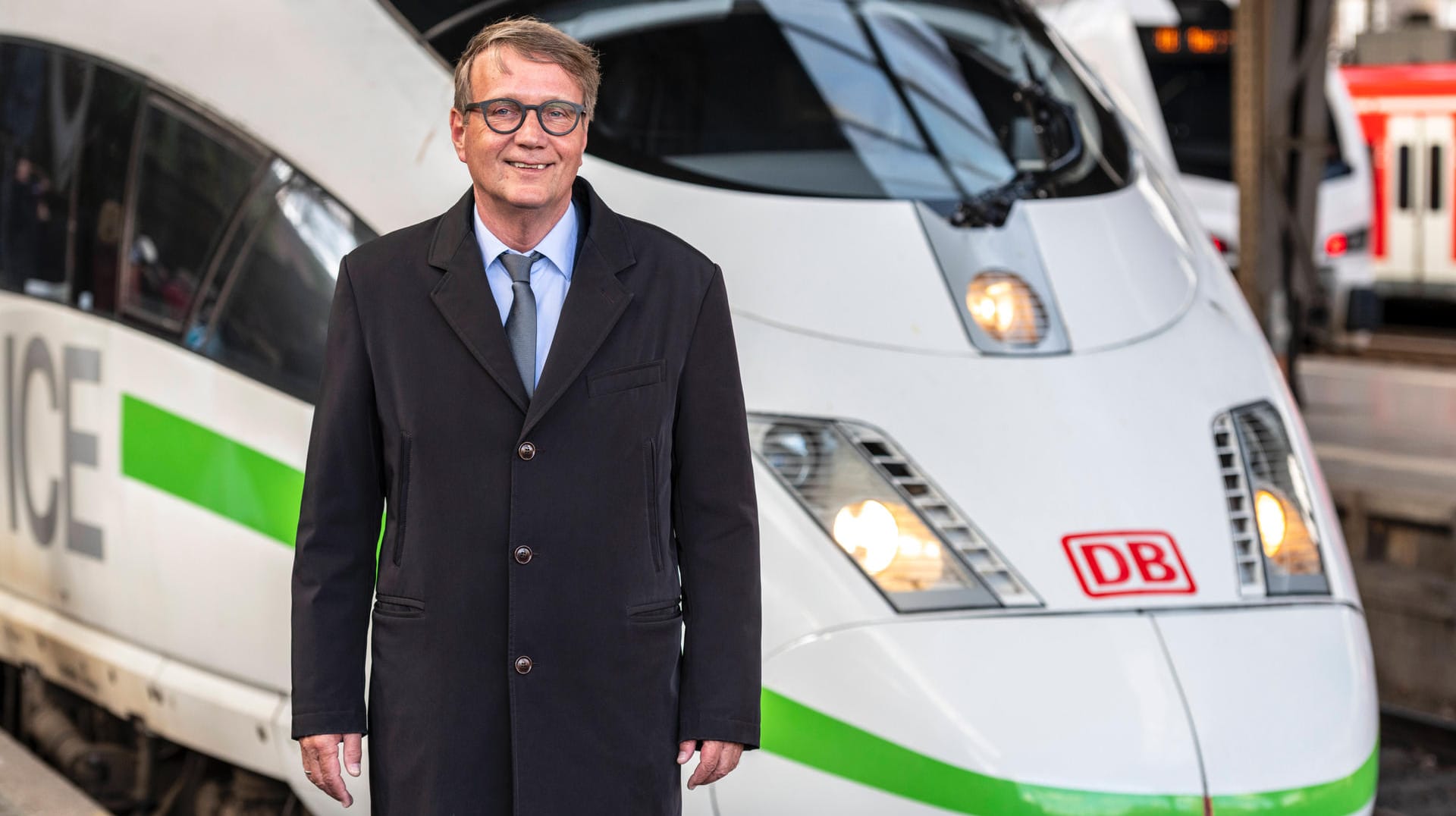 Verlässt die Bahn: Nach sieben Jahren verlässt Infrastrukturvorstand Ronald Pofalla den Konzern Ende April. Verlässt die Bahn: Nach sieben Jahren verlässt Infrastrukturvorstand Ronald Pofalla den Konzern Ende April.