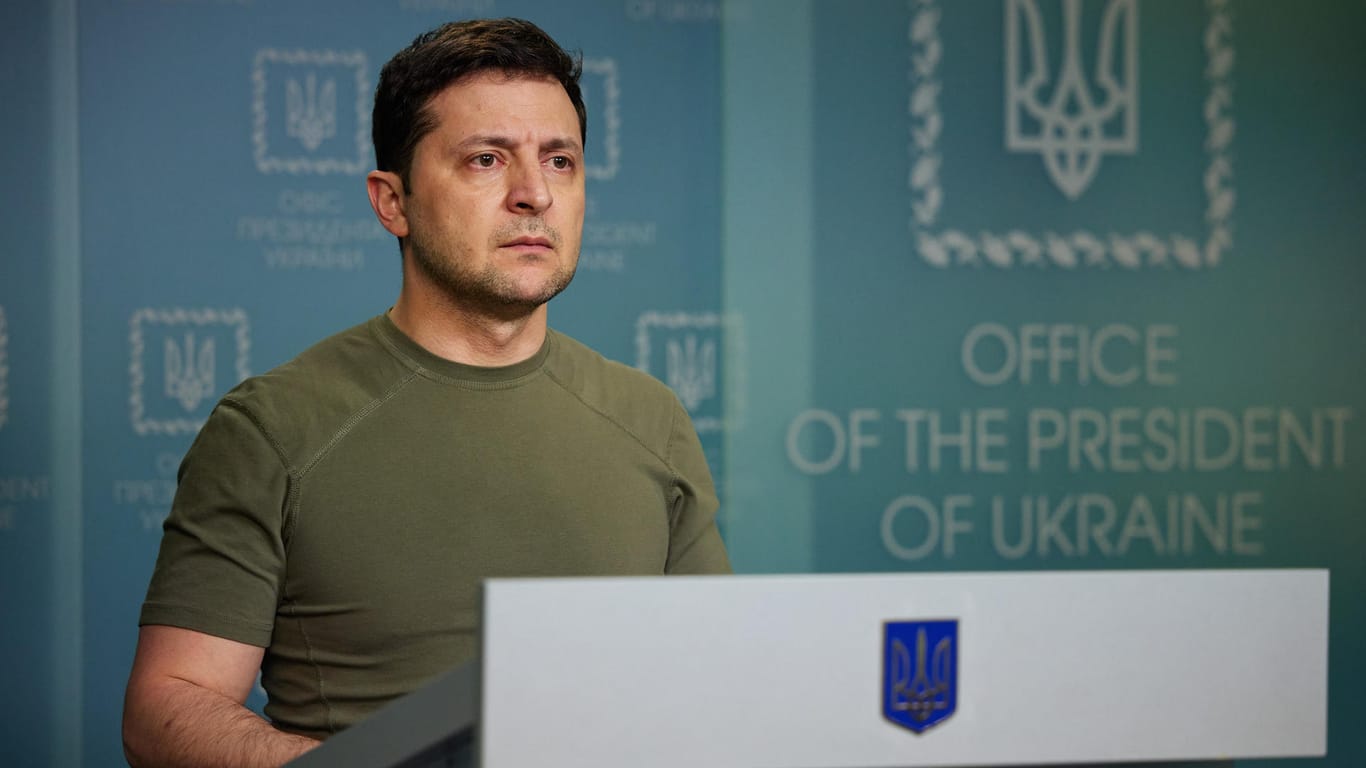 Wolodymyr Selenskyj: Der ukrainische Präsident kündigte an, dass die Ukraine ihre Botschafter aus Kirgisistan und Georgien abziehe.