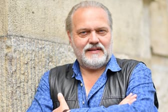 Jan-Gregor Kremp: Der Schauspieler steigt bei der ZDF-Serie "Der Alte" aus.