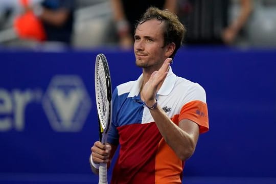 Muss vorerst keinen Ausschluss auf der Tennis-Tour befürchten: Der Russe Russe Daniil Medwedew.