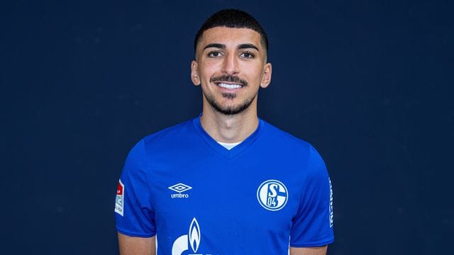 Wechselt auf Leihbasis vom FC Schalke 04 zum finnischen Erstligisten HJK Helsinki: Nassim Boujellab.