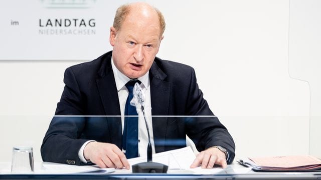 Reinhold Hilbers (CDU) Reinhold Hilbers (CDU)