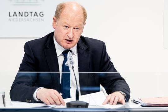 Reinhold Hilbers (CDU)