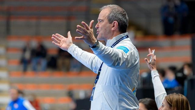 Steht beim DHB vor der Vertragsverlängerung: Frauen-Bundestrainer Henk Groener.