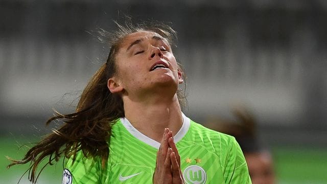 Trug zwei Tore zum 7:0-Sieg der Wolfsburgerinnen gegen den SC Sand bei: Joelle Smits.