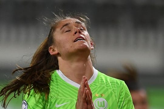 Trug zwei Tore zum 7:0-Sieg der Wolfsburgerinnen gegen den SC Sand bei: Joelle Smits.