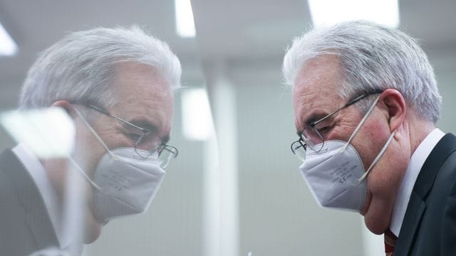 Prozess gegen Ex-Bezirksamtschef Prozess gegen Ex-Bezirksamtschef