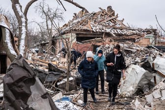 Zerstörte Häuser in Schytomyr: Russlands Angriffskrieg in der Ukraine fordert viele Opfer.