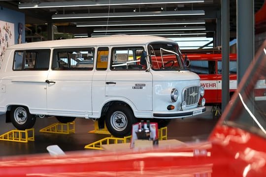 Im März 1962 wurde der Barkas 1000 auf der Leipziger Frühjahrsmesse der Weltöffentlichkeit vorgestellt.