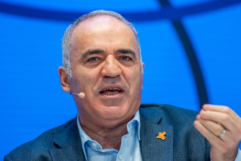 Garri Kasparow: Der ehemalige Schach-Weltmeister findet deutliche Worte für Wladimir Putin.