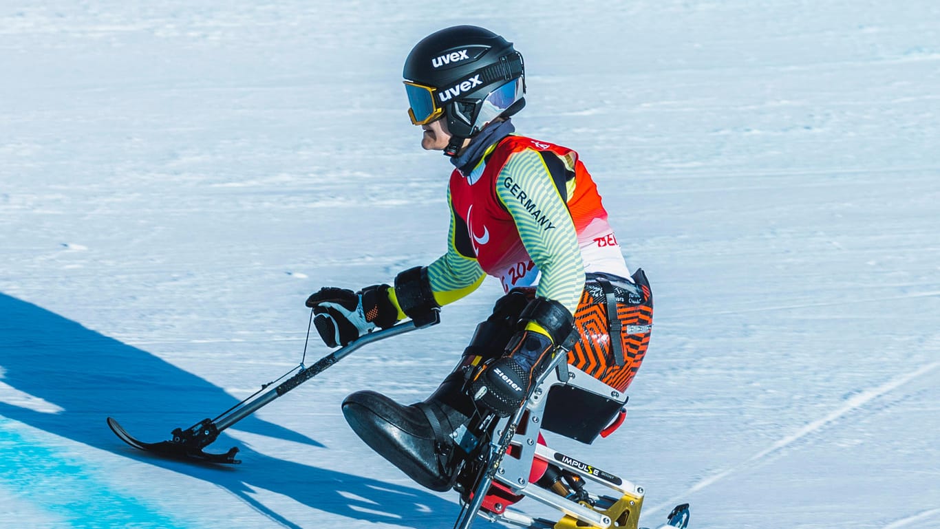 Anna-Lena Forster: Die Monoskifahrerin wird zusammen mit dem Biathleten Martin Fleig die deutsche Fahne bei der olympischen Eröffnungsfeier tragen.