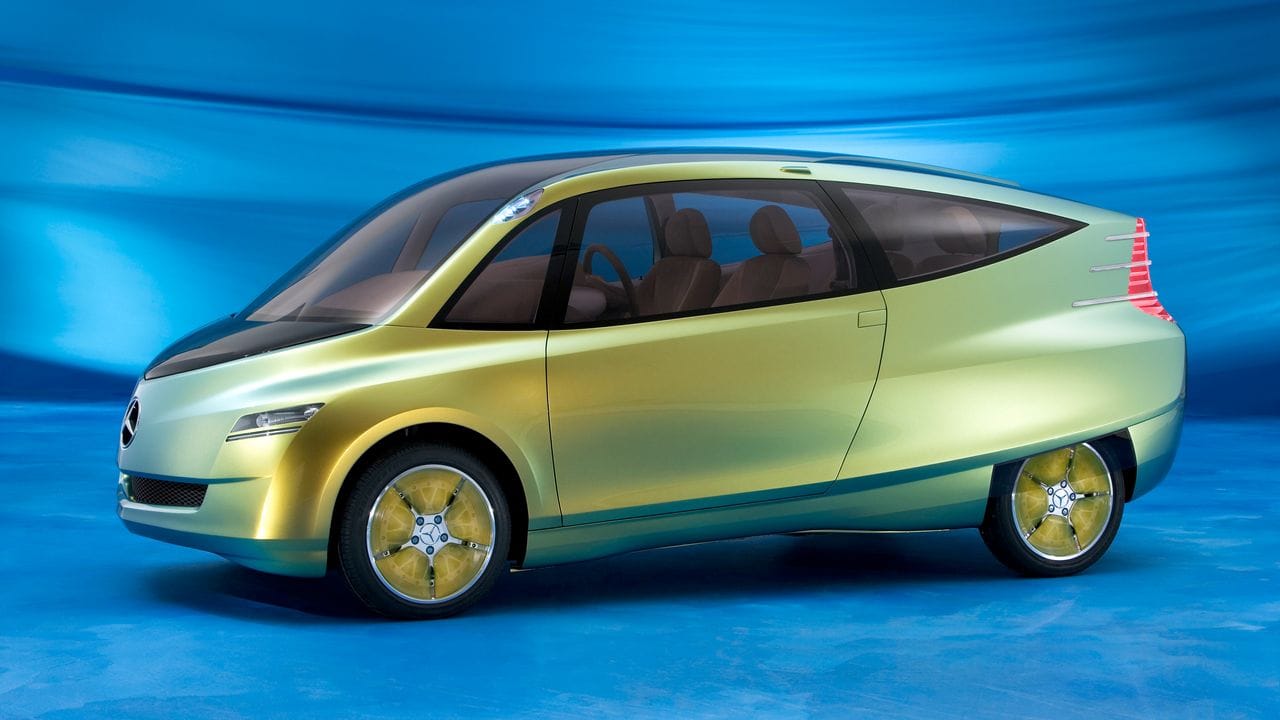 Fast Fish oder fast Fisch? Diese Mercedes-Studie stammt bereits von 2005 und orientiert sich an der besonders strömungsgünstigen Form eines Kofferfischs. Fast Fish oder fast Fisch? Diese Mercedes-Studie stammt bereits von 2005 und orientiert sich an der besonders strömungsgünstigen Form eines Kofferfischs.