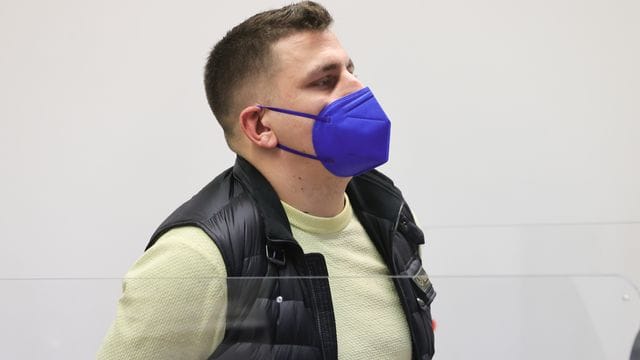 Der deutsche Rapper Gzuz vor Gericht.