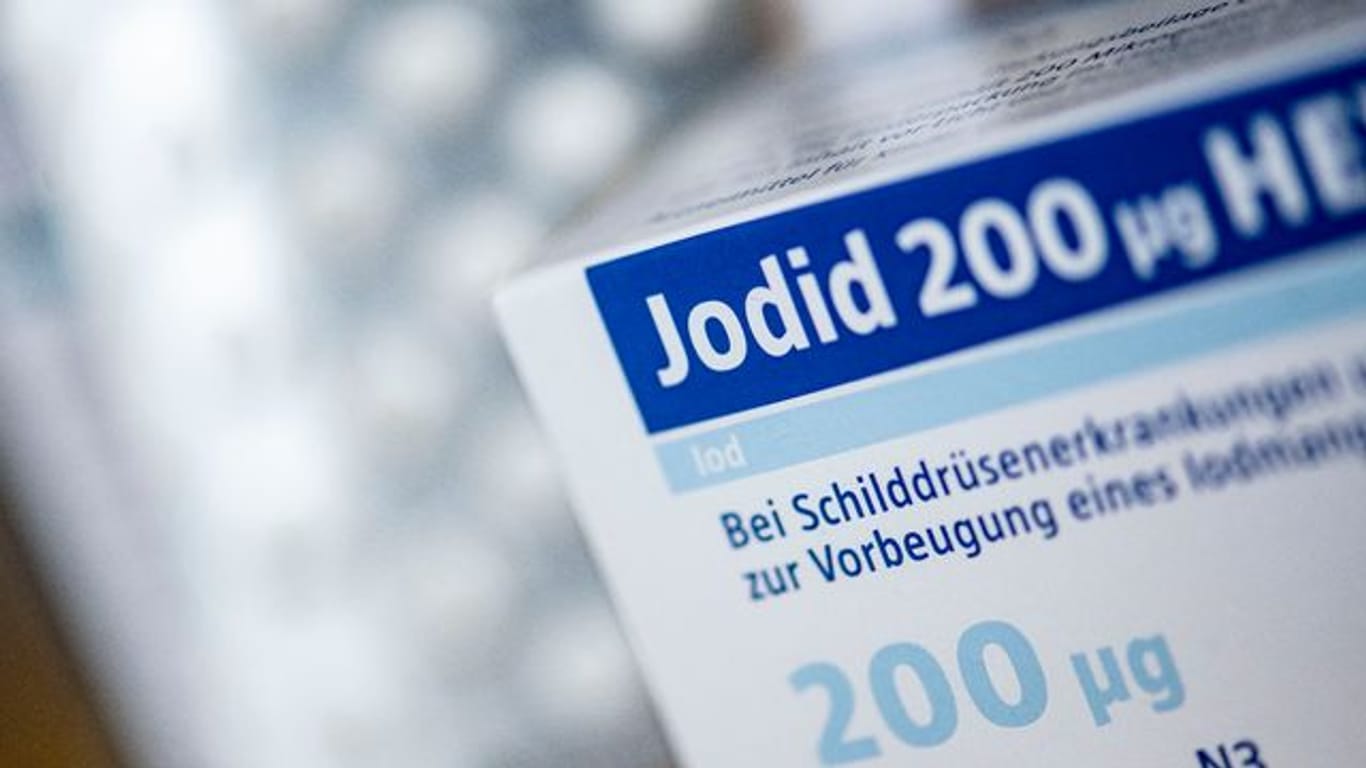 Jodtabletten sollten nur nach ausdrücklicher Aufforderung durch die Katastrophenschutzbehörden eingenommen werden - und nur in der von den Behörden genannten Dosis.