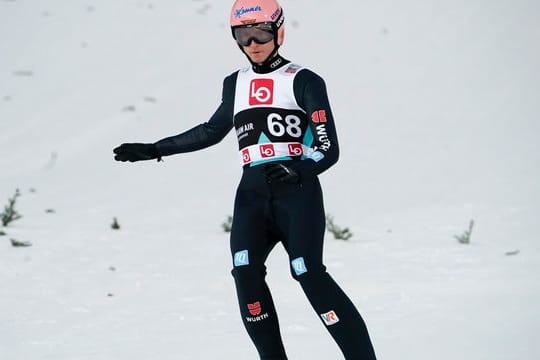 Karl Geiger und das deutsche Mixed-Team mussten sich am Holmenkollen deutlich geschlagen geben.