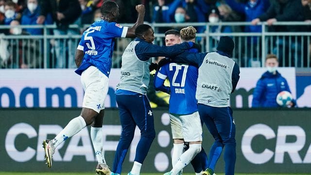 Darmstadt drehte gegen Heidenheim einen 0:2-Rückstand.