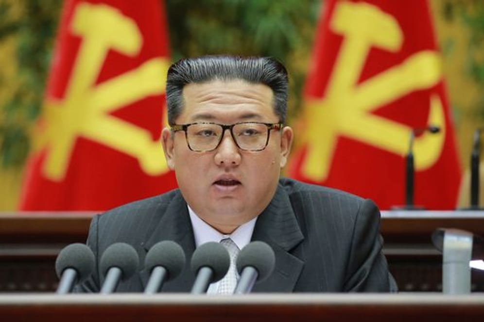 Nordkoreas Machthaber Kim Jong-un: Immer wieder droht der Diktator seinen Nachbarn mit ballistischen Raketen.