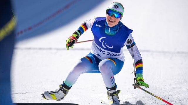 Die sehbehinderte Linn Kazmaier gewann Biathlon-Silber.