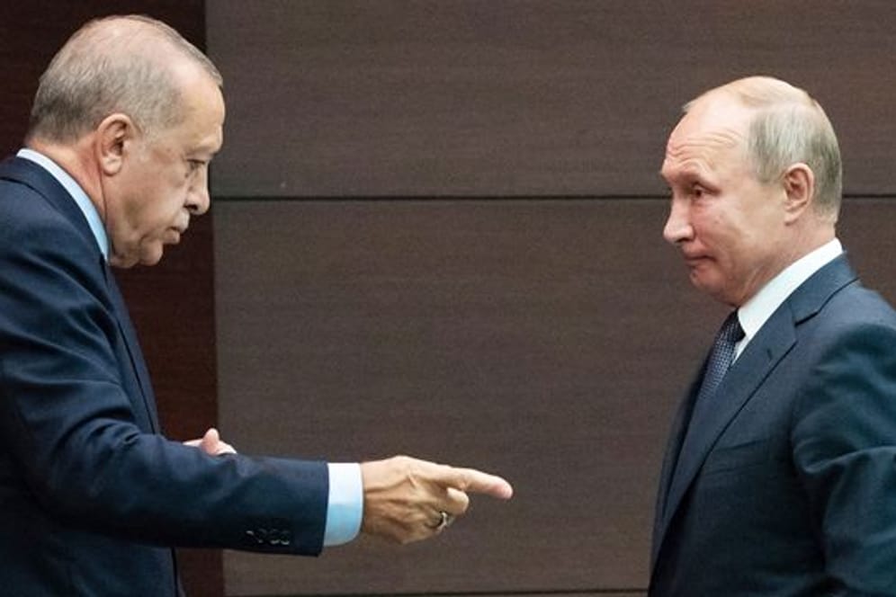 Wladimir Putin und Recep Tayyip Erdoğan haben sich beim Bau eines AKW in der Türkei geeinigt.