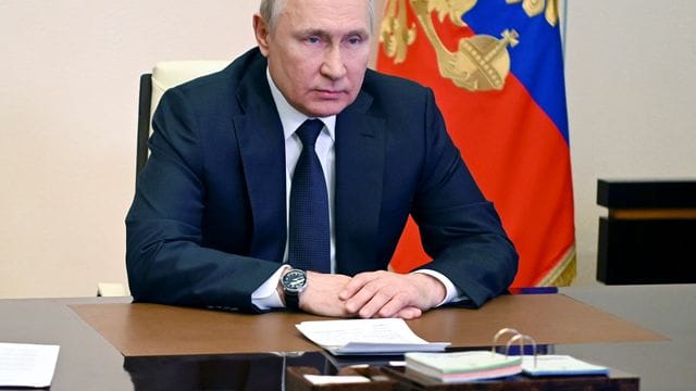 Wladimir Putin: Die wichtigste Forderung ist die Entmilitarisierung der Ukraine.