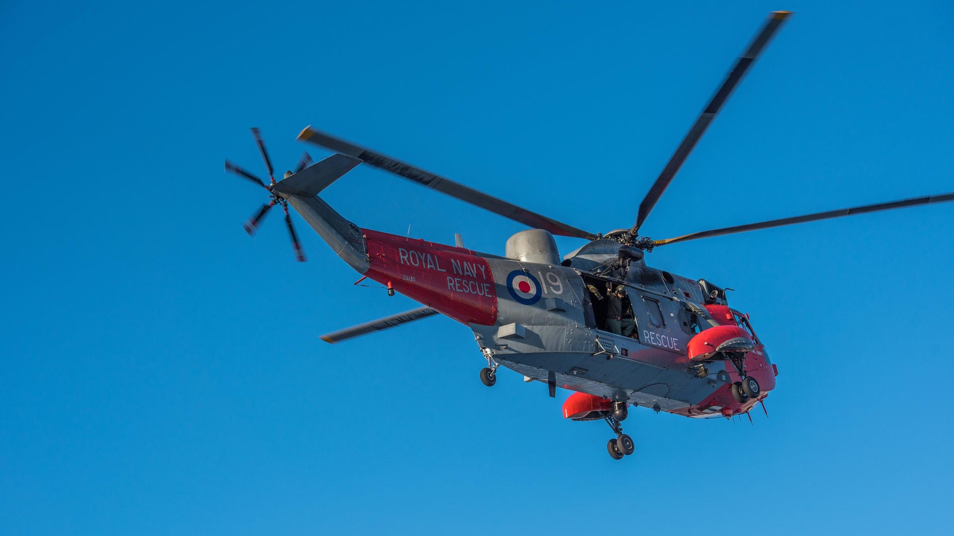 Ein Rettungshubschrauber (Symbolbild): Bei der Landung eines Helikopters kam eine Frau ums Leben. Ein Rettungshubschrauber (Symbolbild): Bei der Landung eines Helikopters kam eine Frau ums Leben.