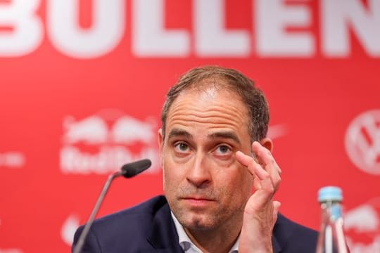 RB-Chef Oliver Mintzlaff kann sich einen zusätzlichen Sportdirektor vorstellen.