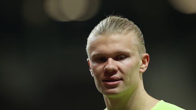 Noch steht Erling Haaland bei Borussia Dortmund unter Vertrag. Noch steht Erling Haaland bei Borussia Dortmund unter Vertrag.