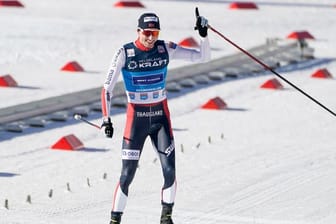 Der Norweger Jarl Magnus Riiber konnte auch den zweiten Wettkampf in Oslo für sich entscheiden.