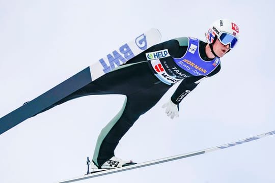 Daniel Andre Tande feierte ein Jahr nach seinem schweren Unfall einen Weltcup-Sieg.