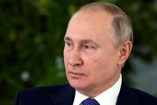 Der russische Präsident Wladimir Putin wurde vom Judo-Weltverband von allen Ämtern enthoben.